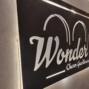 wonder-charm-guesthouse.hotelaalgarve.com/